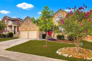 featured image of 3415 Highline Trl