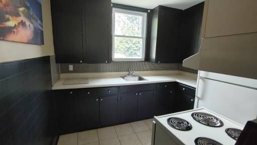 718 Mill Street #1 - Photo 4 of 51