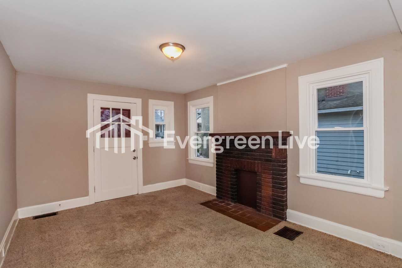 6233 Marie Ave - Photo 3 of 15