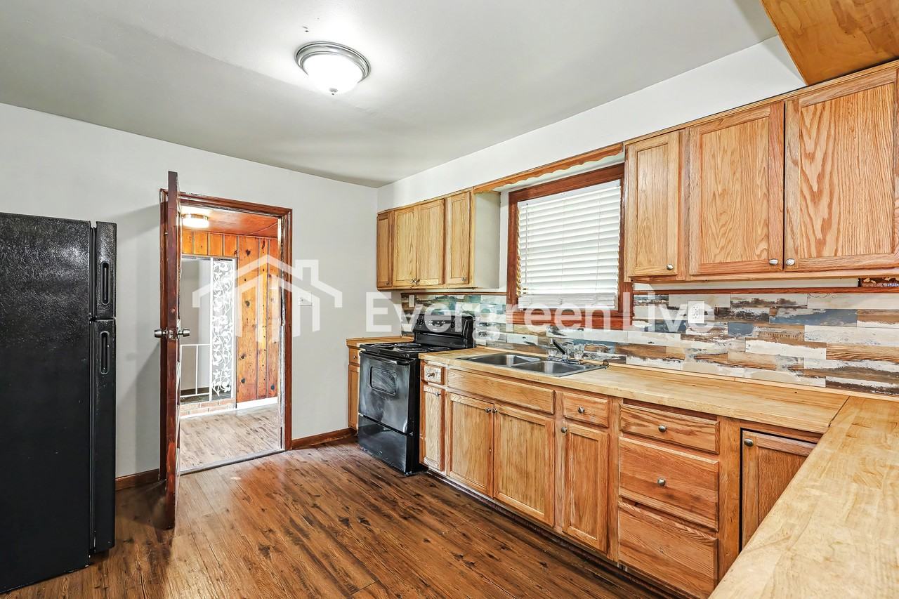 521 Stevenson Rd - Photo 7 of 15