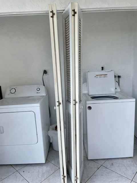 9300 Sw 8th St ##305 - Photo 3 of 23