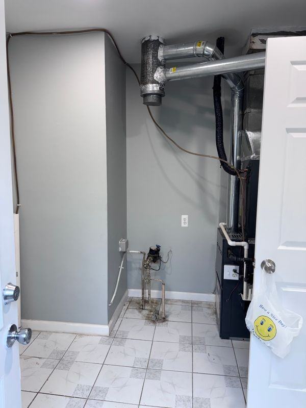1412 E Goulson Ave - Photo 2 of 14