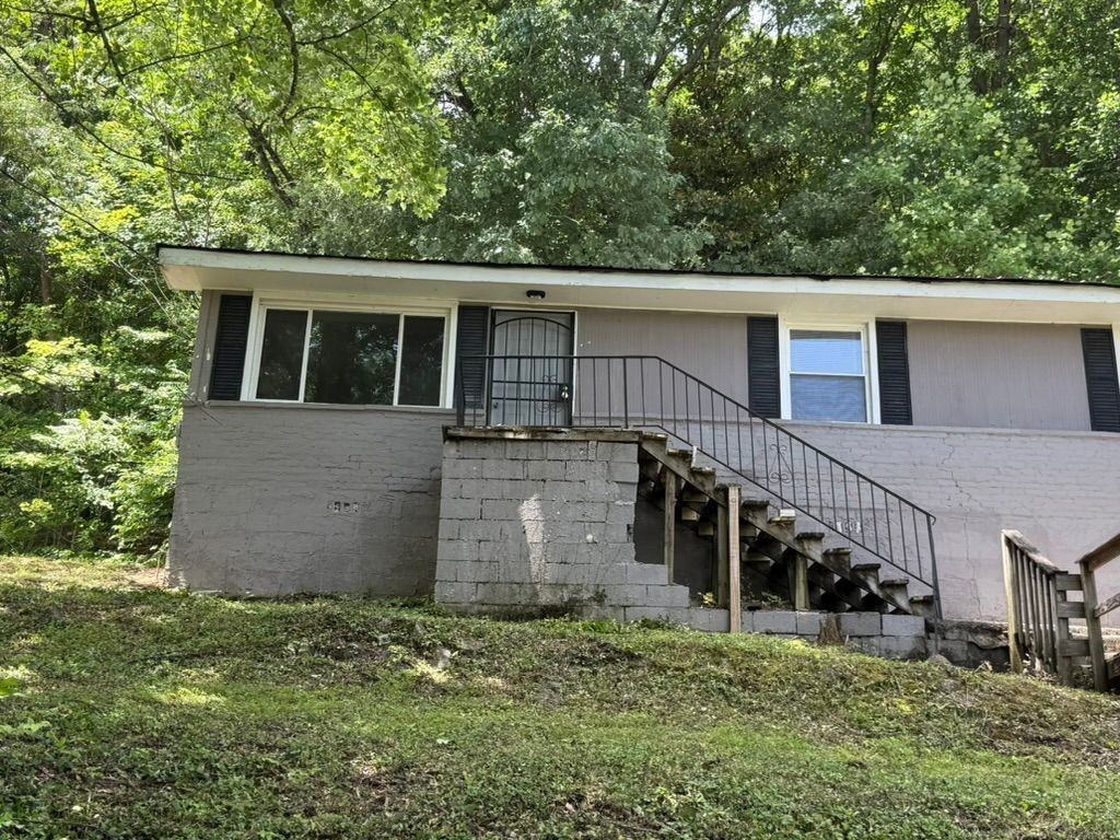 5131 Alabama Ave - Photo 2 of 7