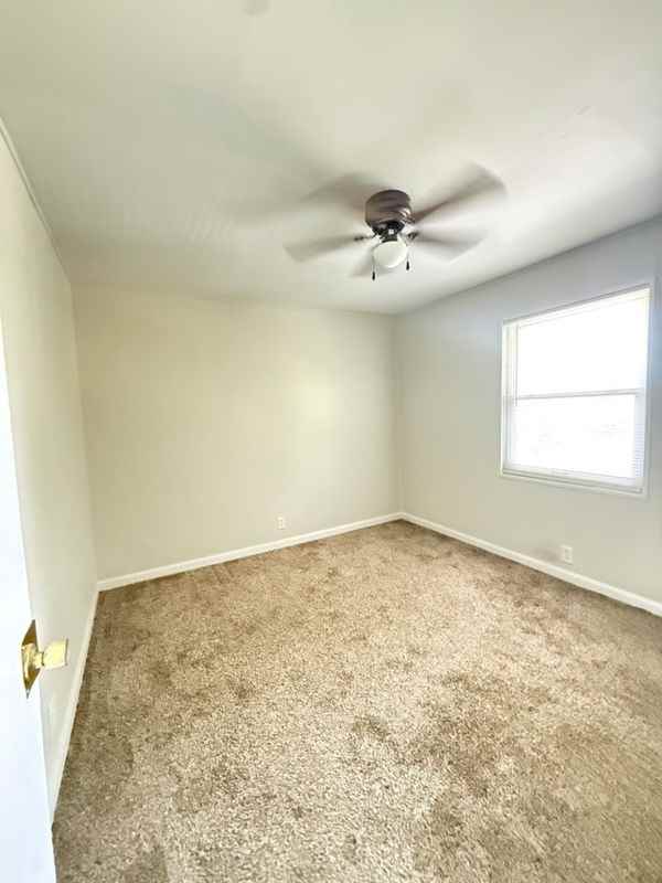 5131 Alabama Ave - Photo 6 of 7