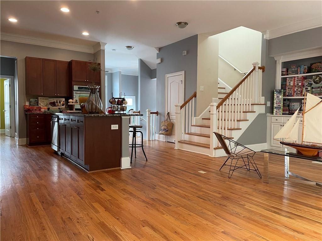 1581 Mosaic Way - Photo 6 of 27