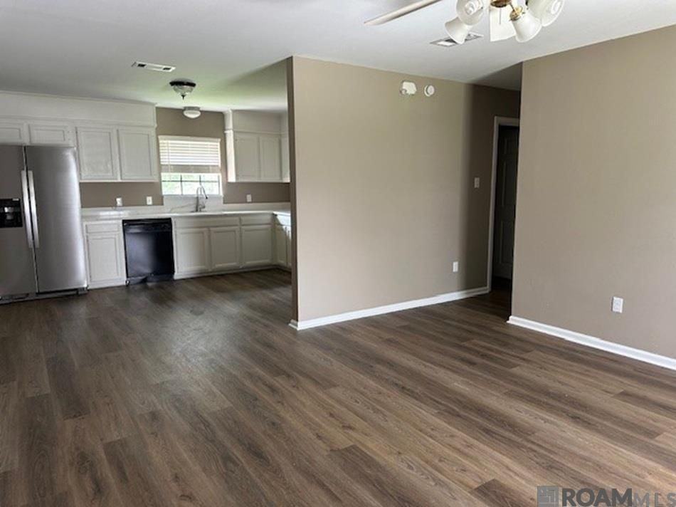 31808 Netterville Rd ##8 - Photo 3 of 6