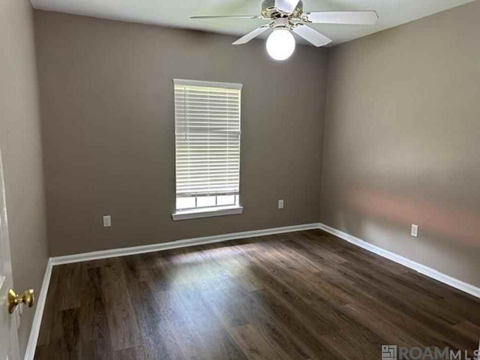 31808 Netterville Rd ##8 - Photo 4 of 6