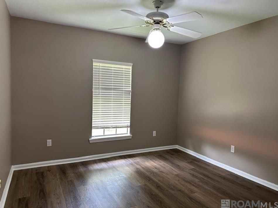 31808 Netterville Rd ##8 - Photo 5 of 6