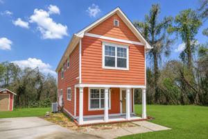 featured image of 760 Vine St