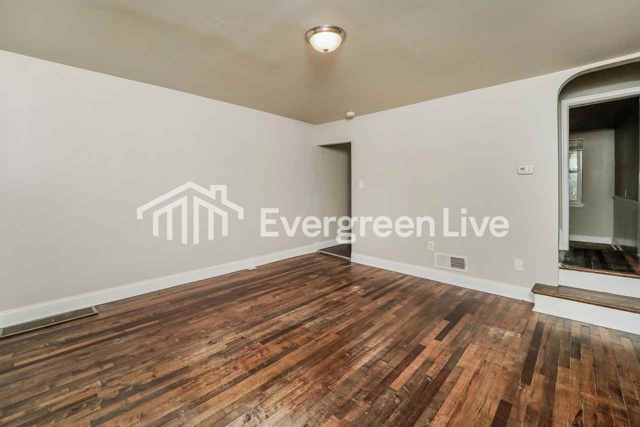 1674 Yakona Rd - Photo 2 of 15