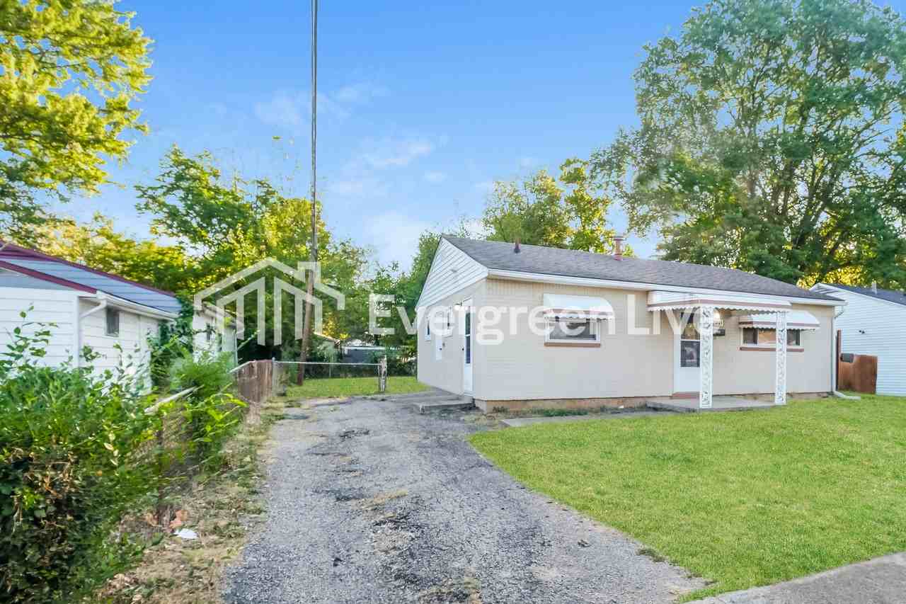 2980 Southfield Dr - Photo 2 of 15