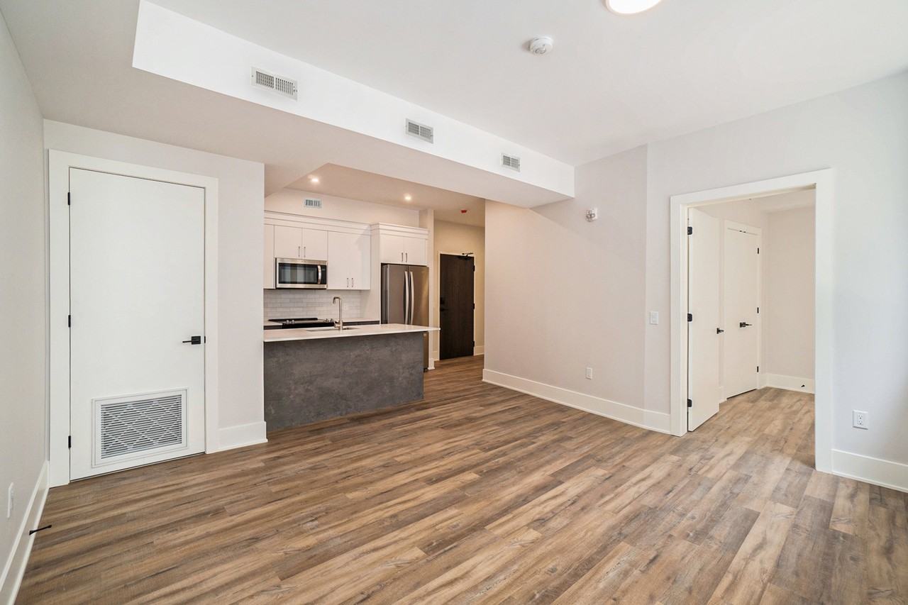 404 Eden Avenue - Photo 3 of 6