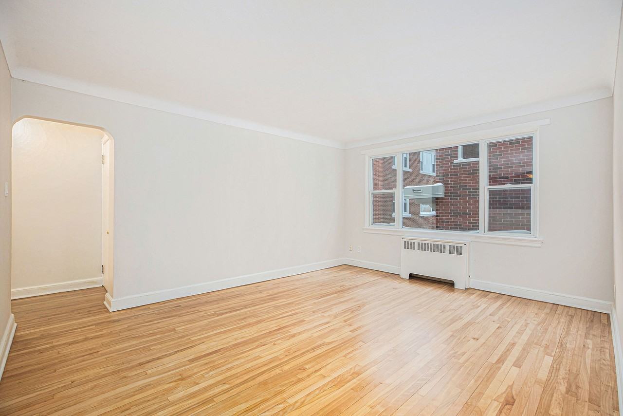 Tillbury Apartments - Photo 4 of 23