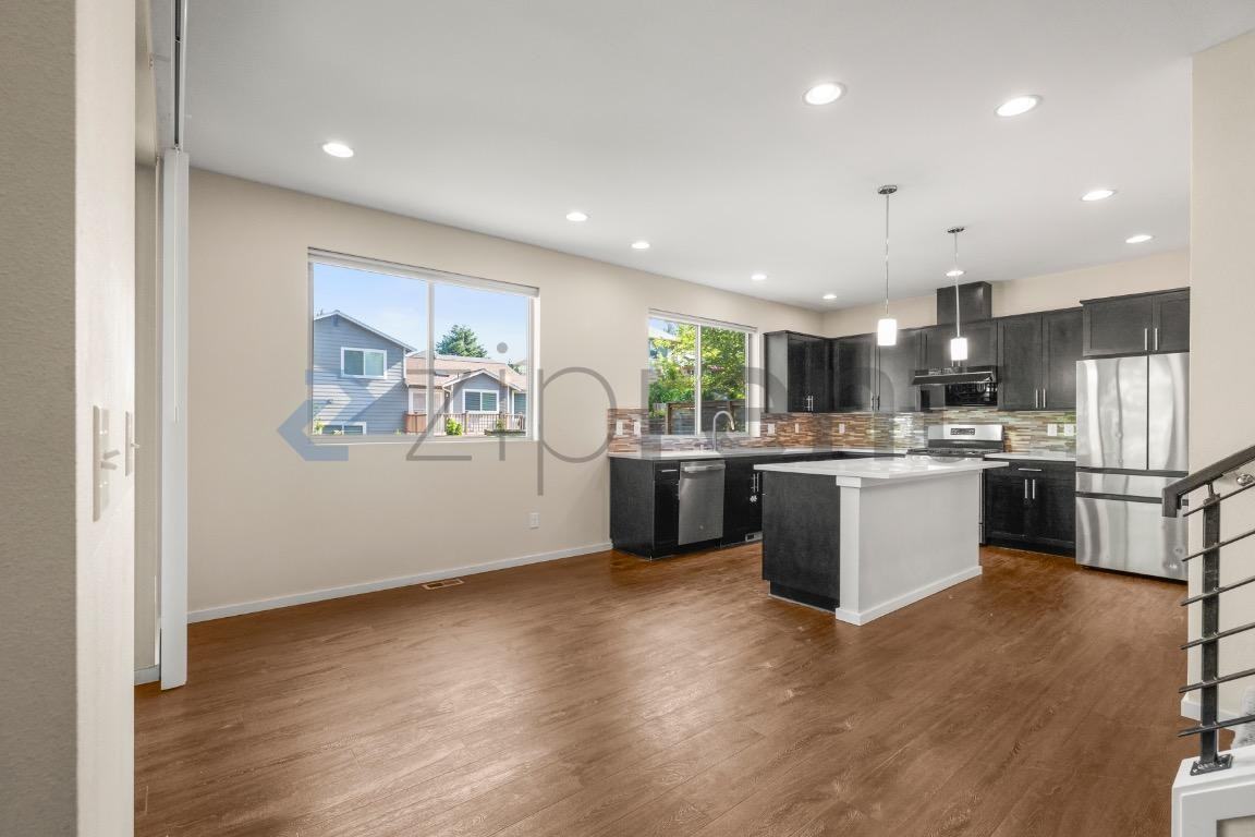 10604 Se 187th Pl - Photo 6 of 23