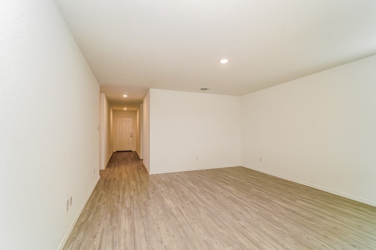5931 5931 Sunset Song Ln - Photo 3 of 16
