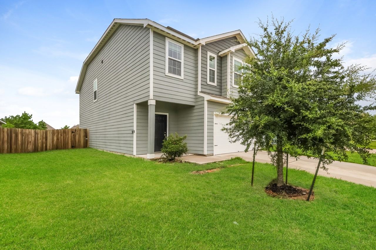 5819 Littoral Rd - Photo 3 of 17