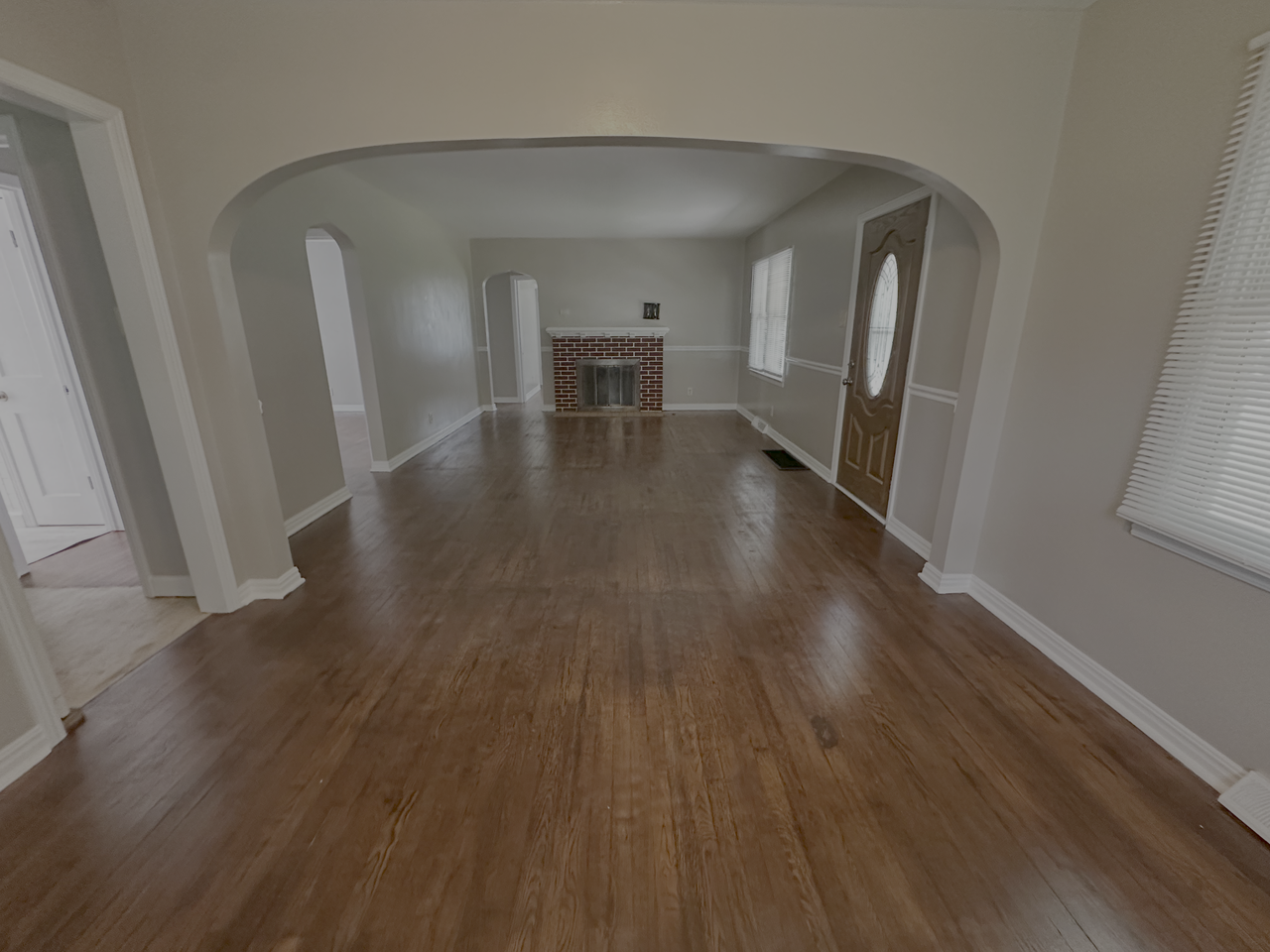 2212 Sw Burnett Rd - Photo 5 of 14