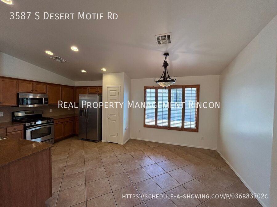 3587 S Desert Motif Rd - Photo 6 of 21