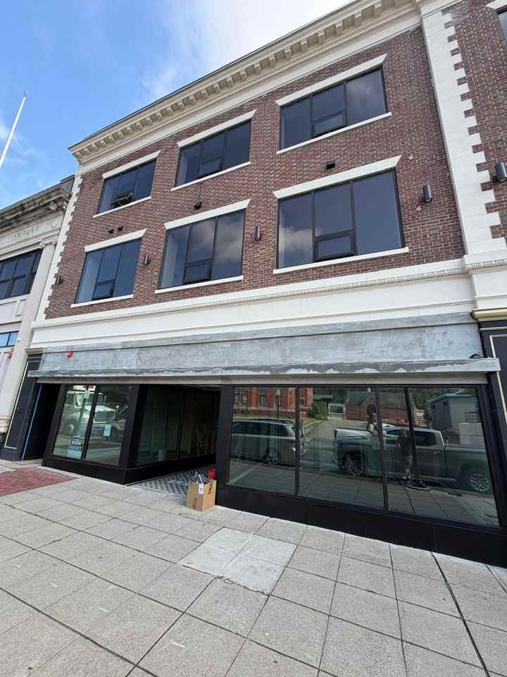 639 Main Street ##201 - Photo 4 of 9