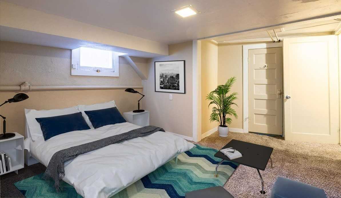 1526 Milwaukee St #6 - Photo 5 of 8
