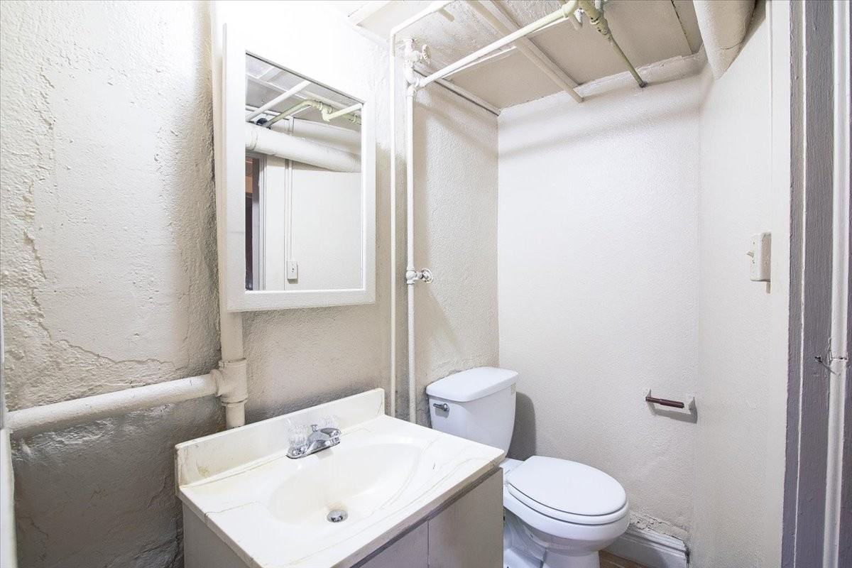 1526 Milwaukee St #6 - Photo 7 of 8