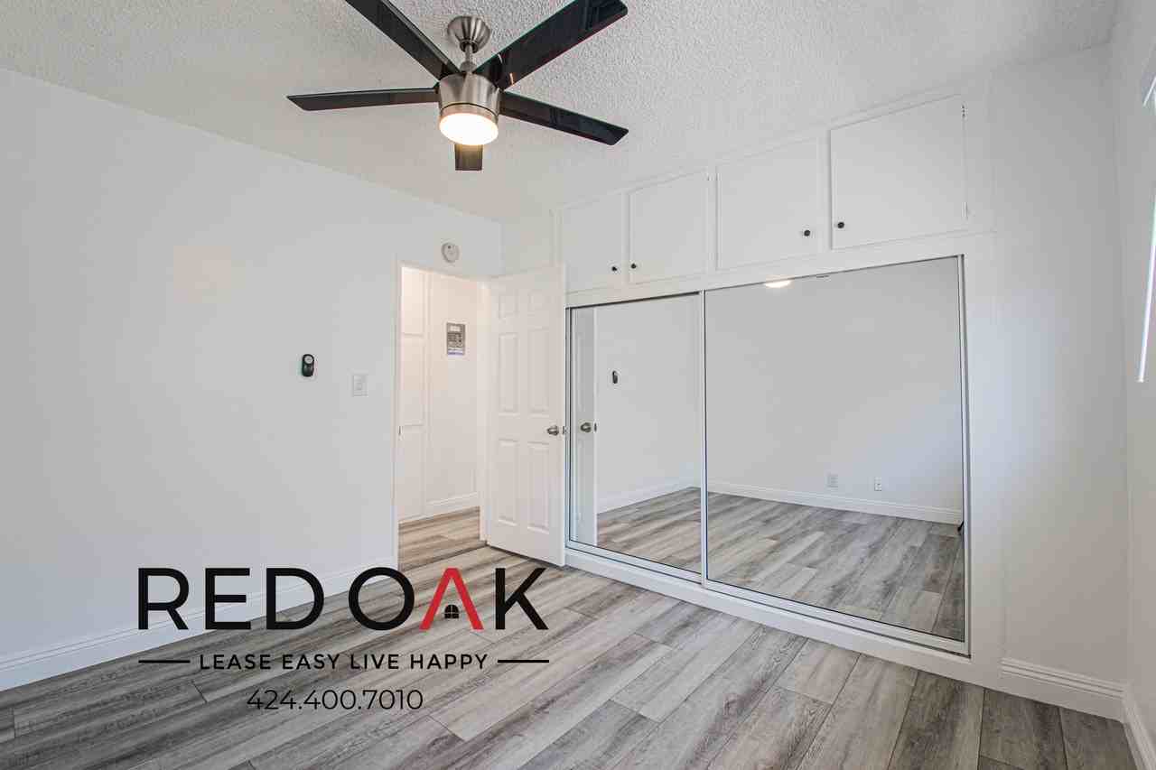 10257 Western Ave #G - Photo 2 of 22
