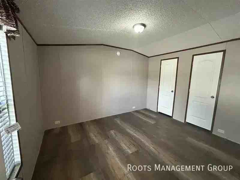 25 Riviera Courts Dr #25 - Photo 5 of 15