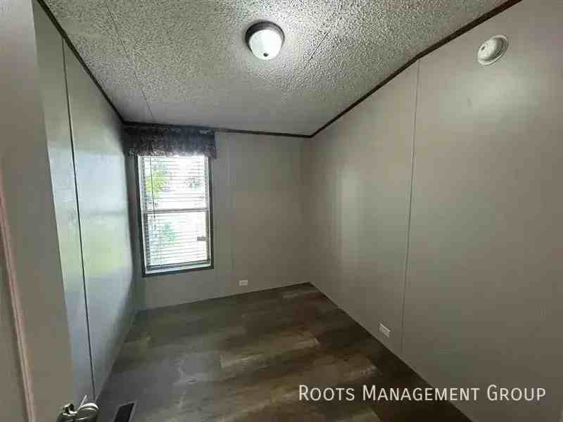 25 Riviera Courts Dr #25 - Photo 7 of 15