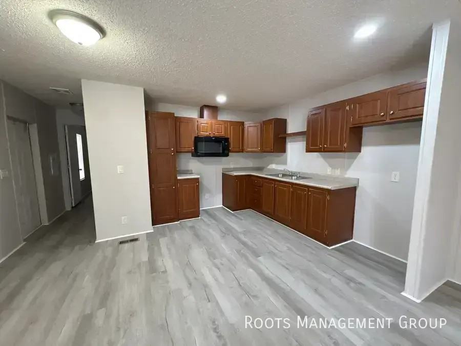 200 Paradise Acres Rd #98 - Photo 3 of 22