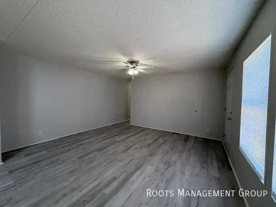 200 Paradise Acres Rd #98 - Photo 4 of 22