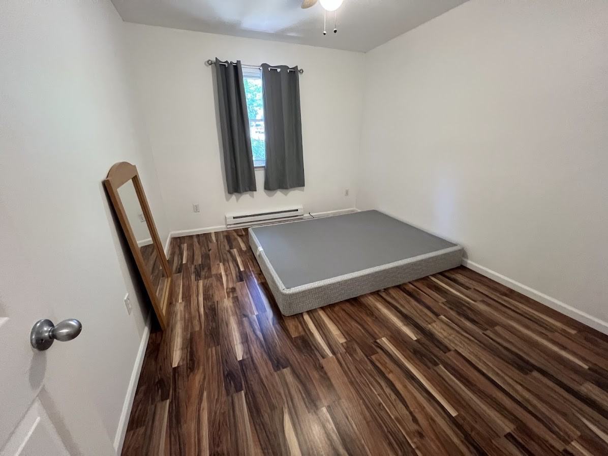 403 Anglesey Ter #NA - Photo 6 of 7