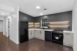 featured image of 507 Emory Cir #B