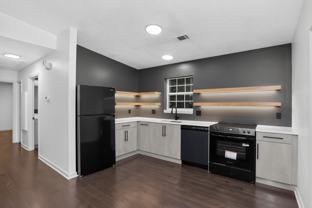 507 Emory Cir #B - Photo 1 of 1