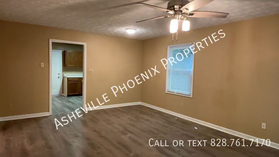 8A Mountain View Rd - Photo 5 of 13