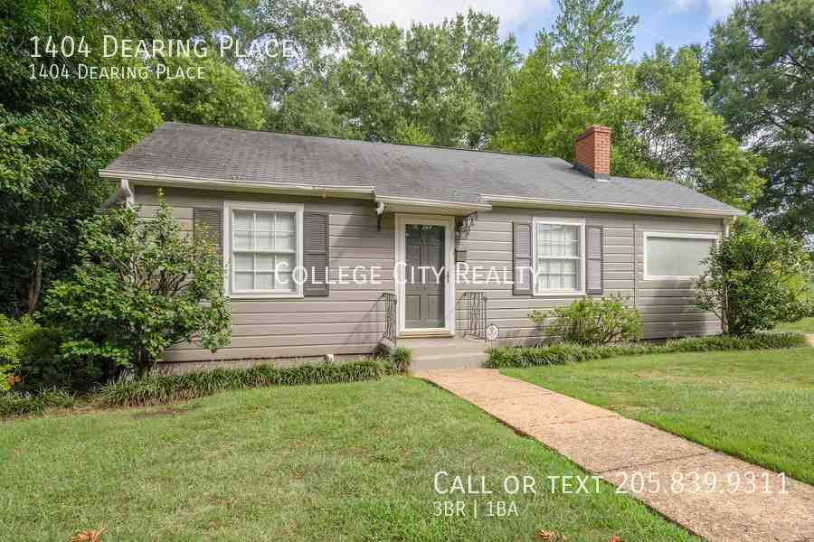 1404 Dearing Pl - Photo 3 of 26