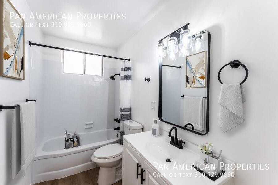 638 Nebraska Ave #4 - Photo 4 of 27