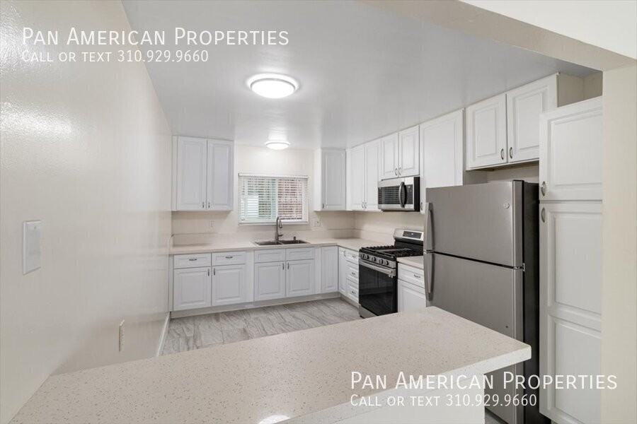 638 Nebraska Ave #4 - Photo 6 of 27