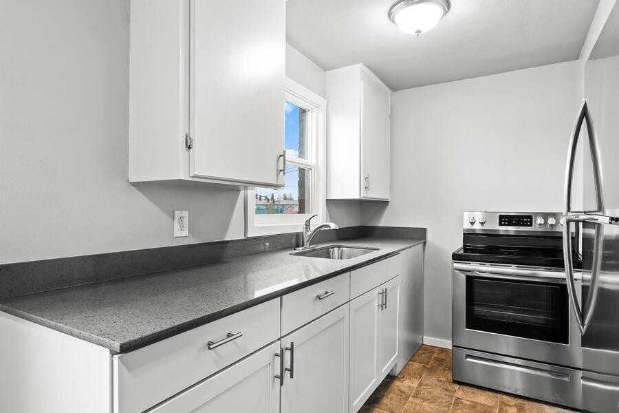3809 S Thompson Avenue7 #7 - Photo 7 of 19