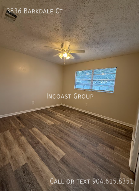 3836 Barkdale Ct - Photo 5 of 16