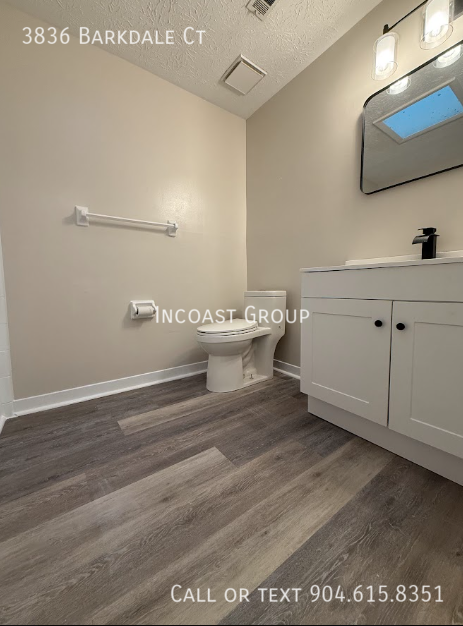 3836 Barkdale Ct - Photo 6 of 16