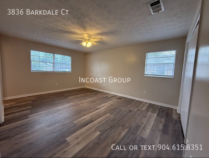3836 Barkdale Ct - Photo 7 of 16
