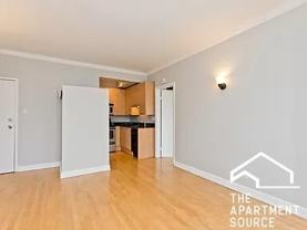 732 W Bittersweet Pl #403 - Photo 1 of 1