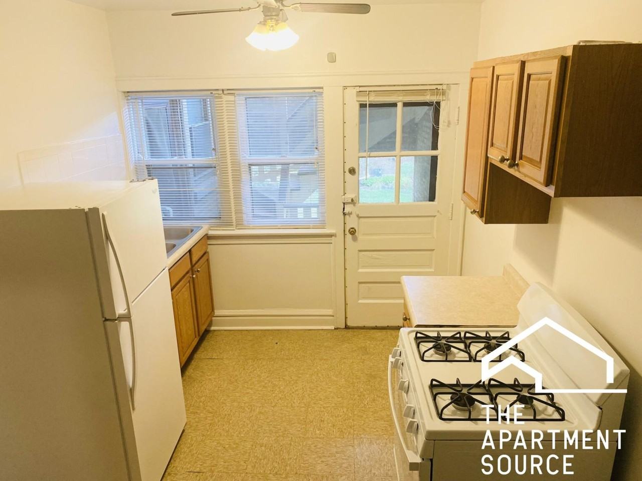3148 Harlem Ave #2G - Photo 2 of 9