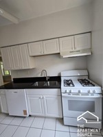 featured image of 908 Reba Pl #3N