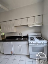 908 Reba Pl #3N - Photo 1 of 1