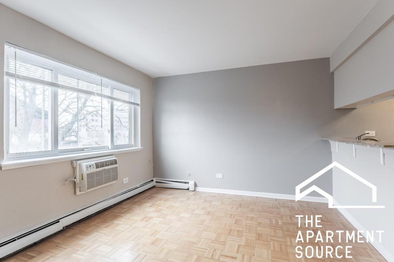 663 W Grace St #518 - Photo 2 of 11