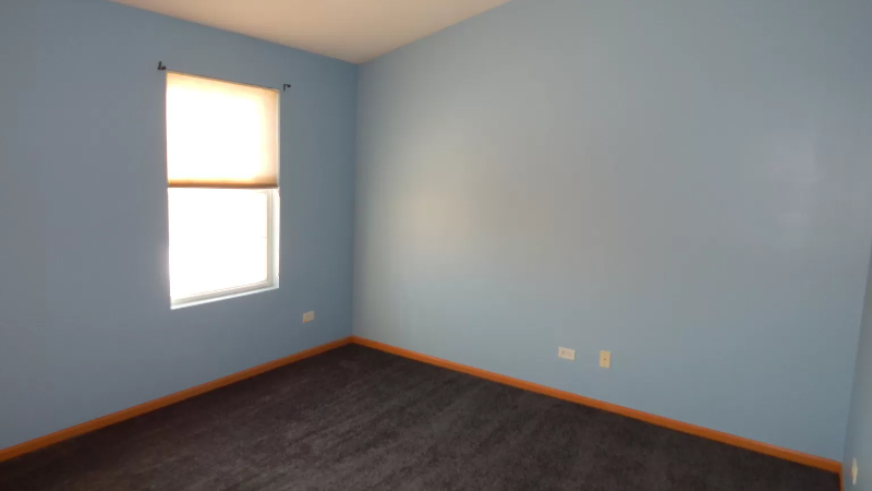 2546 Oak Tree Ln - Photo 6 of 12