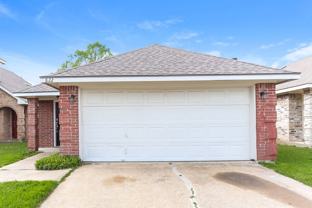 822 Astaire Ave - Photo 1 of 1