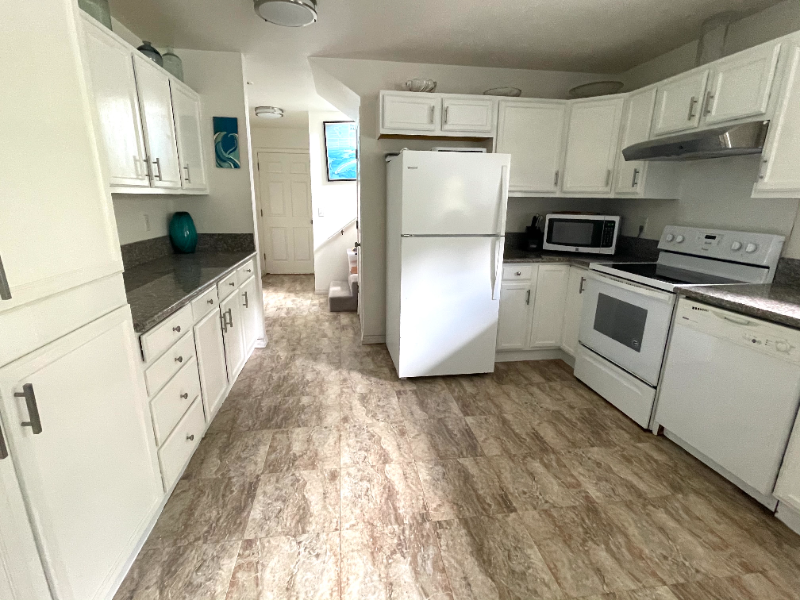 1464 Aunauna St #A - Photo 4 of 20
