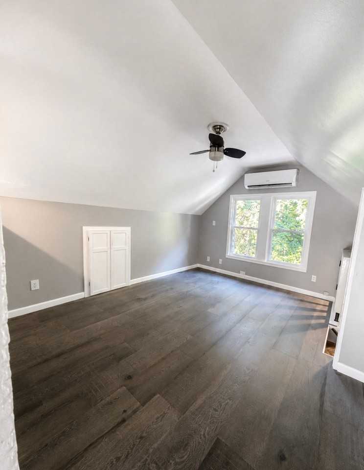 825 Avon St #3 - Photo 3 of 8